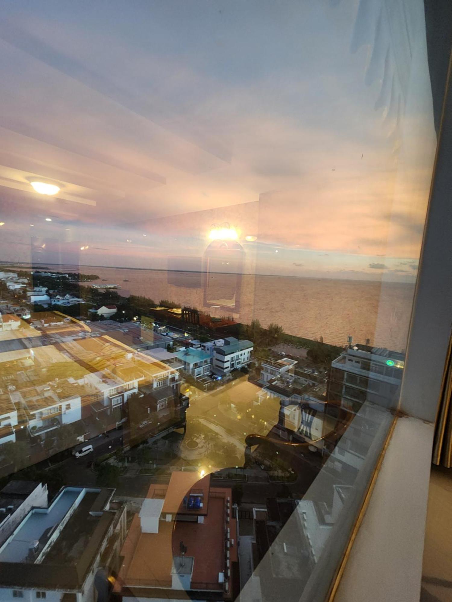 Sea Light Hotel Rach Gia Bagian luar foto