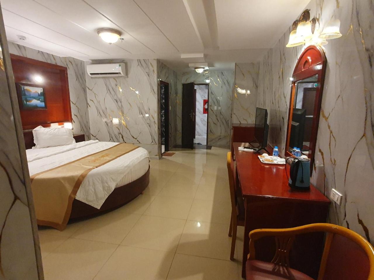 Sea Light Hotel Rach Gia Bagian luar foto