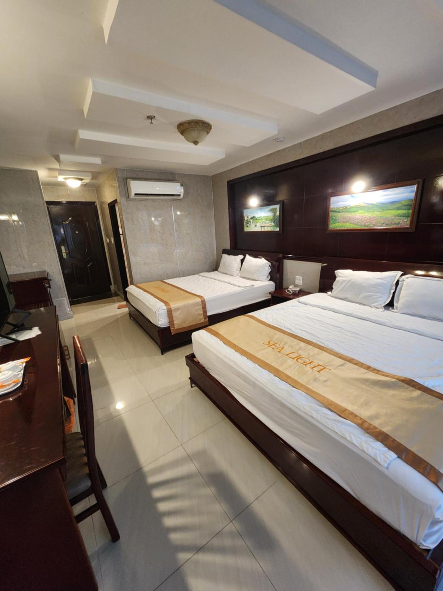 Sea Light Hotel Rach Gia Bagian luar foto