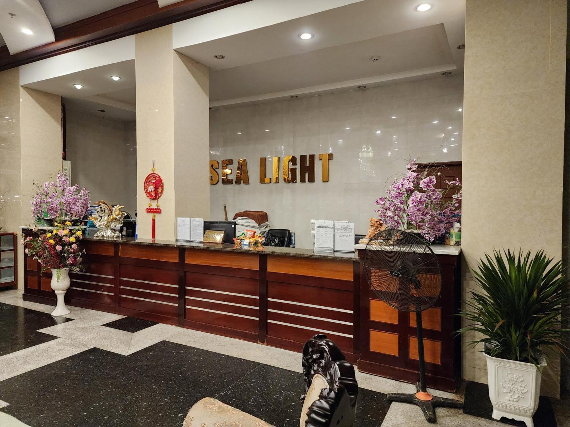 Sea Light Hotel Rach Gia Bagian luar foto